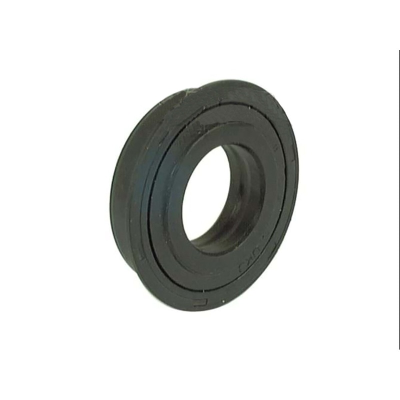 Spindle Seal Fits Kubota Replaces 32150-11535